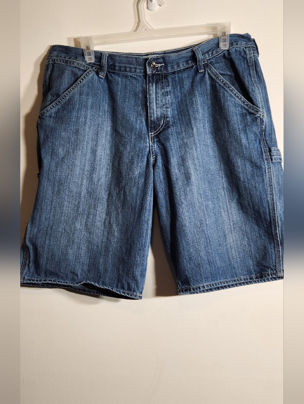 Old Navy Men's Denim Shorts 38.